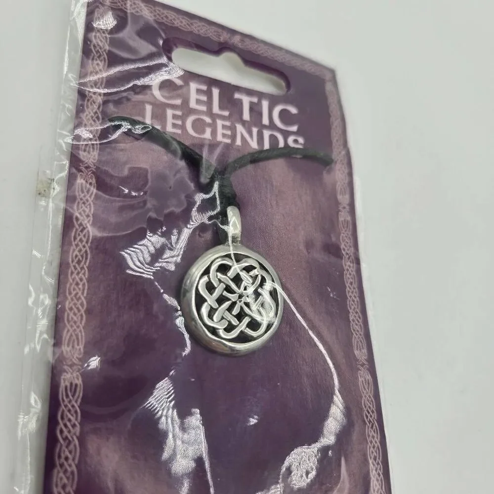 Celtic Legends Knotwork Pendant Necklace Pewter